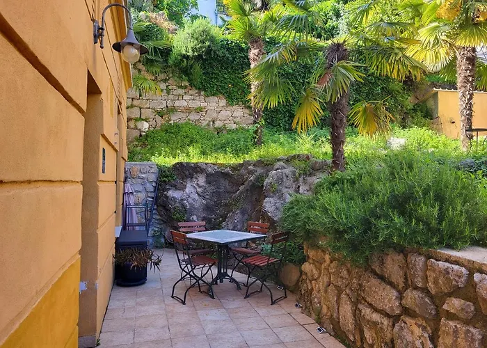 The Nest Apartman Abbázia